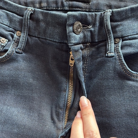 MOTHER High Waisted Looker Ankle Fray Jean Last Call Size 25 Dark Denim - Picture 4 of 12